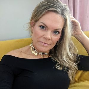 Meet your Posher, Karla